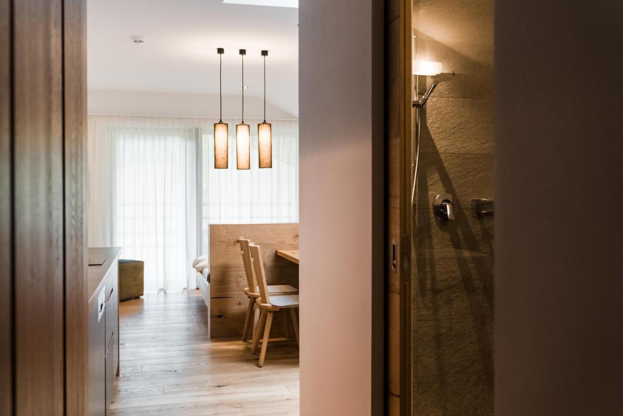 Joas Natur.Hotel.B&B San Candido Ngoại thất bức ảnh
