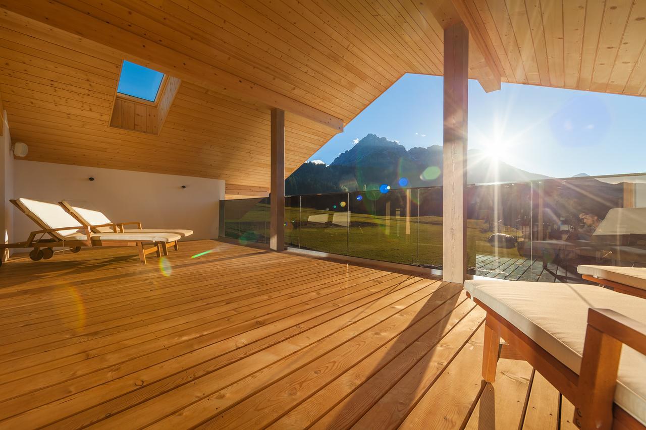 Joas Natur.Hotel.B&B San Candido Ngoại thất bức ảnh